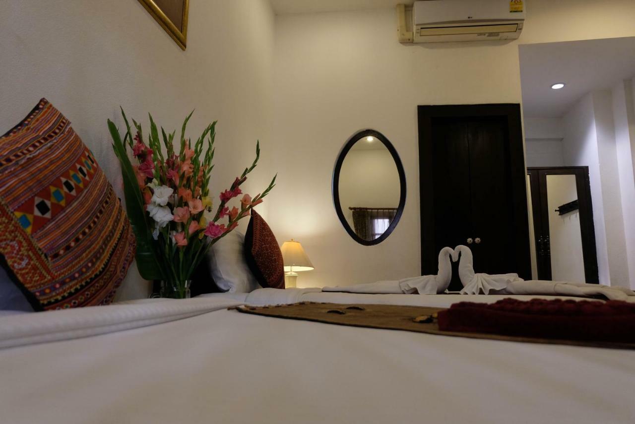 Hotel The Travellers Arms Chiang Mai Exterior foto