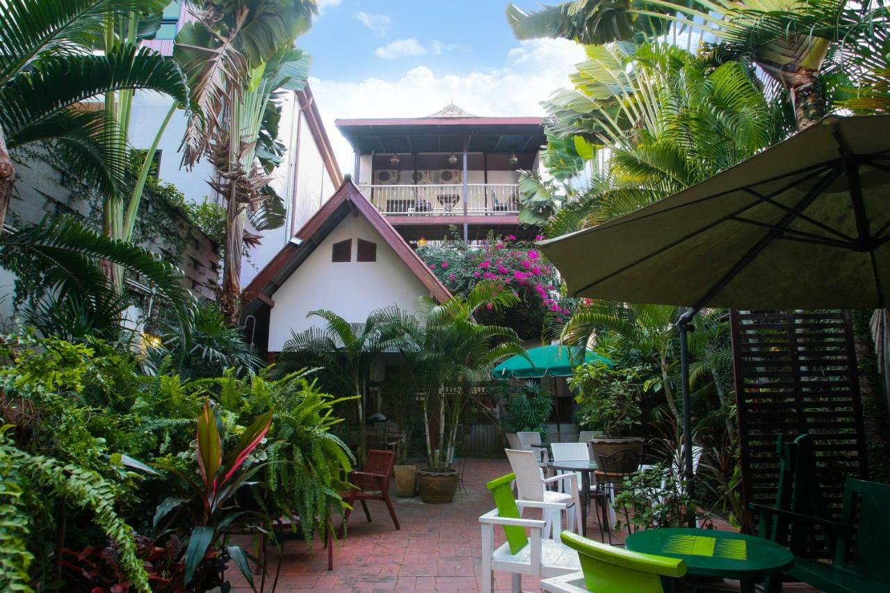 Hotel The Travellers Arms Chiang Mai Exterior foto